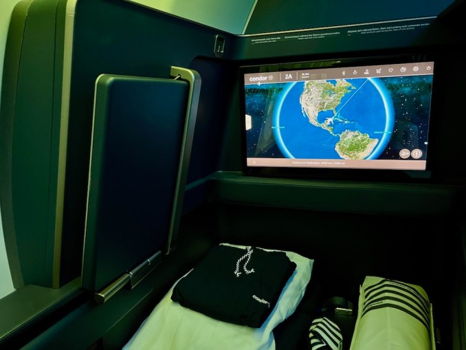 CONDOR A330NEO BUSINESS CLASS PRIME SEAT