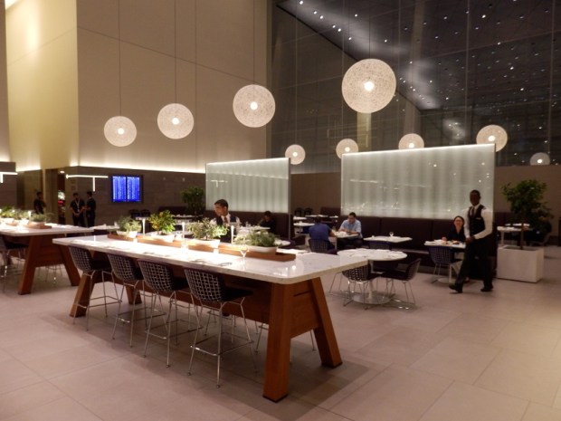 AL MOURJAN BUSINESS LOUNGE: BRASSERIE